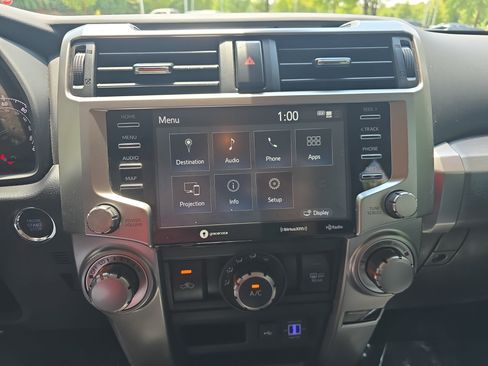 Used 2020 Toyota 4Runner SR5 Premium AWD/4WD image 20