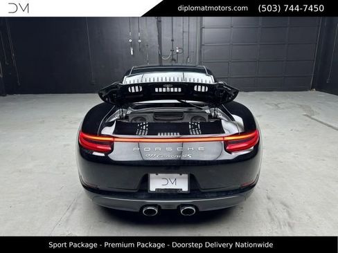 Used 2017 Porsche 911 Carrera 4S AWD/4WD image 46