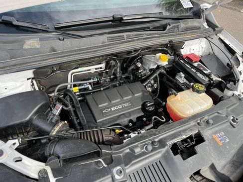 Used 2020 Chevrolet Trax LT w/ Redline Edition image 21