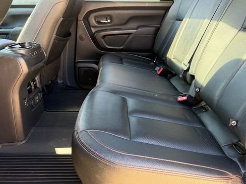 Used 2023 Nissan Titan PRO-4X w/ Pro-4x Convenience Package image 17