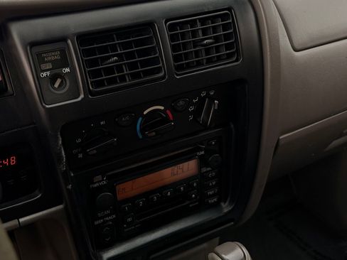 Used 2003 Toyota Tacoma PreRunner RWD image 28
