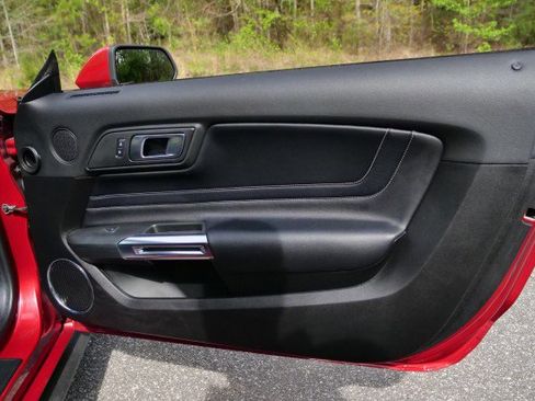 Used 2021 Ford Mustang GT Premium w/ Equipment Group 401A image 29