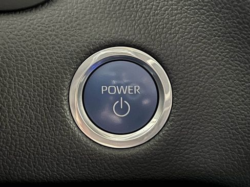 Used 2023 Toyota Sequoia Limited image 20