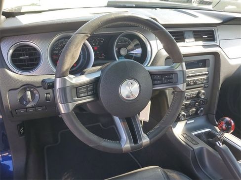 Used 2011 Ford Mustang Shelby GT500 w/ SVT Performance Pkg image 16