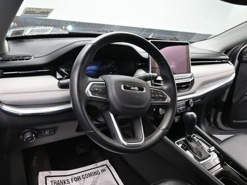 Used 2022 Jeep Compass Limited AWD/4WD image 13