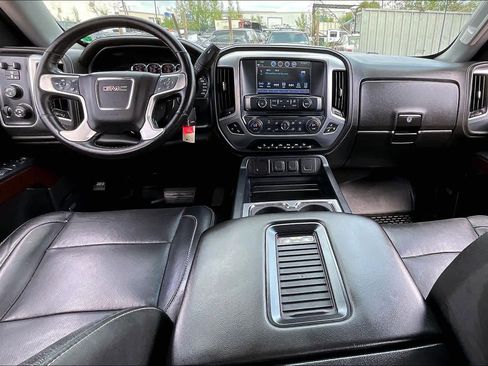 Used 2018 GMC Sierra 1500 SLT image 12