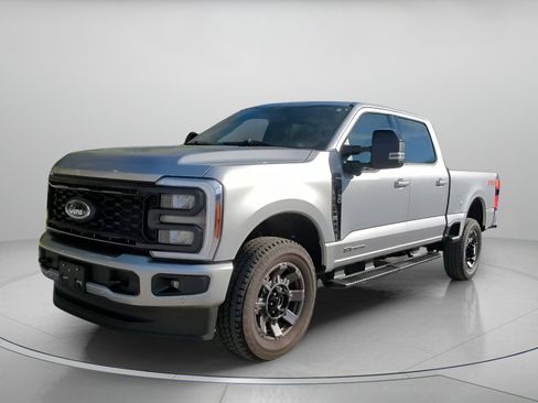 Certified 2024 Ford F250 Lariat w/ Lariat Ultimate Package image 11