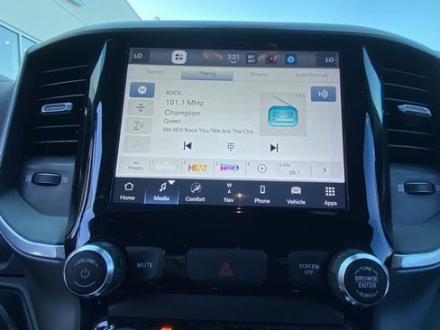 Used 2022 RAM 1500 Big Horn image 18