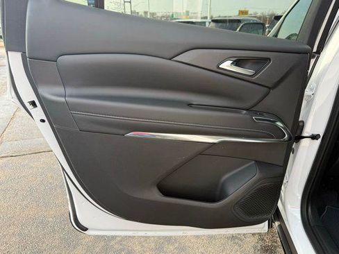 New 2026 Chevrolet Traverse LT image 33