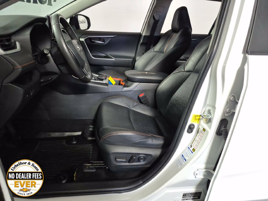 Used 2022 Toyota RAV4 Adventure AWD/4WD image 9
