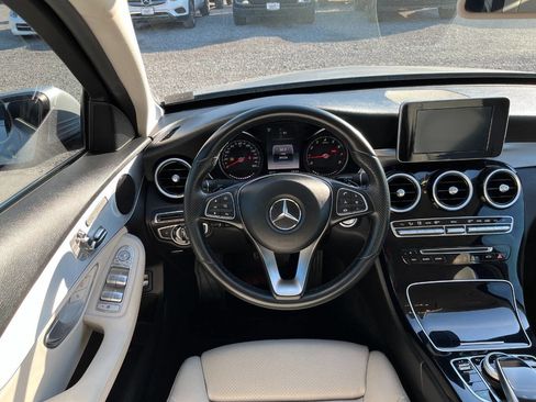 Used 2016 Mercedes-Benz C 300 4MATIC Sedan image 30