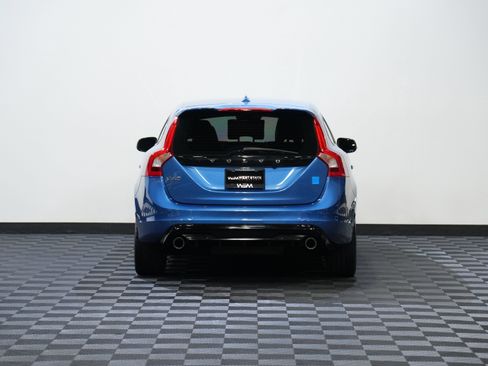 Used 2018 Volvo V60 T6 Polestar AWD/4WD image 7