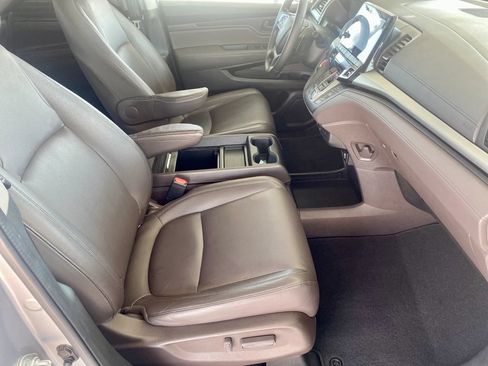 Used 2018 Honda Odyssey EX-L image 10