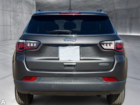 Used 2020 Jeep Compass Latitude image 6