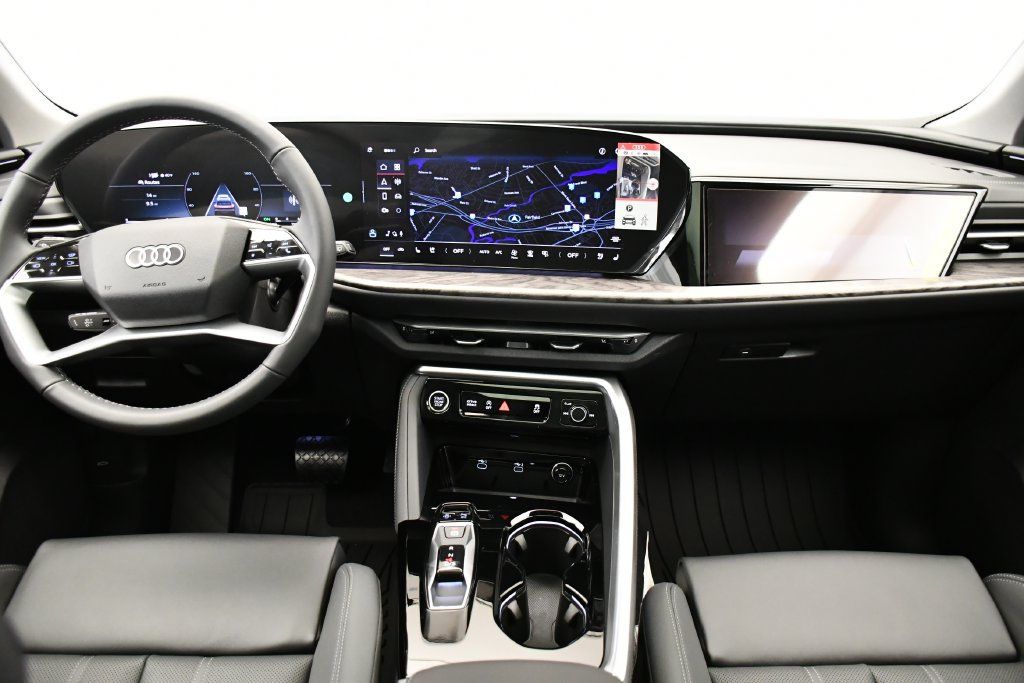 Used 2025 Audi Q5 Prestige AWD/4WD image 18