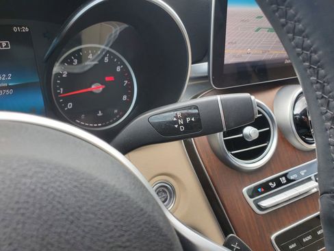 Used 2019 Mercedes-Benz C 300 4MATIC Sedan image 27