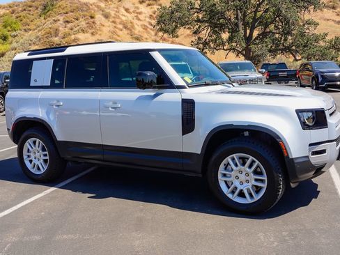 Used 2024 Land Rover Defender 110 S AWD/4WD image 7