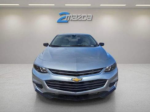 Used 2018 Chevrolet Malibu LS image 9
