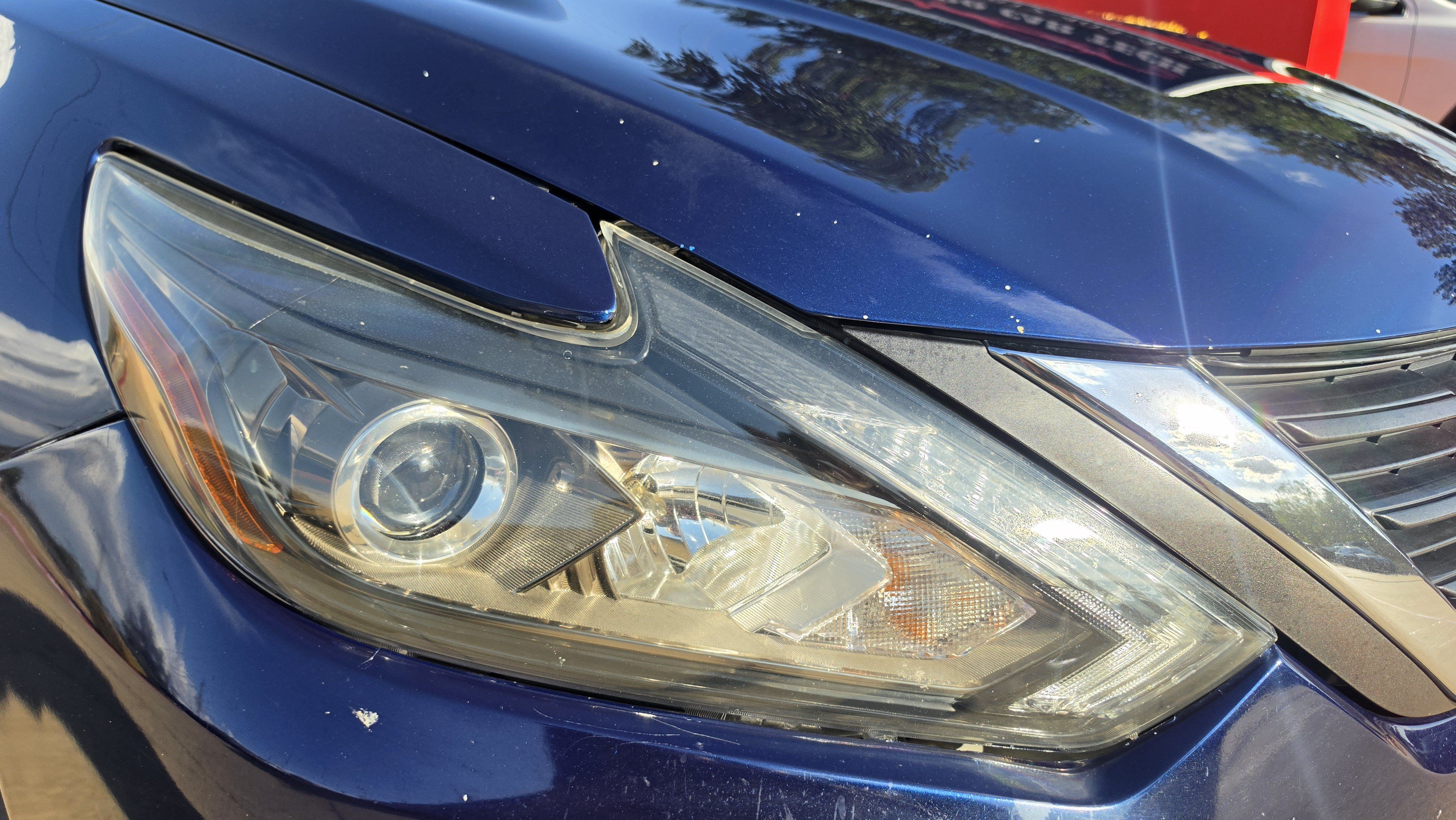 Used 2017 Nissan Altima 2.5 SR w/ LED Appearance Package FWD image 12