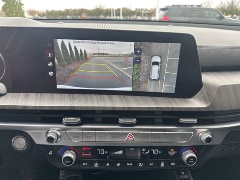 Used 2023 Kia Telluride SX image 17