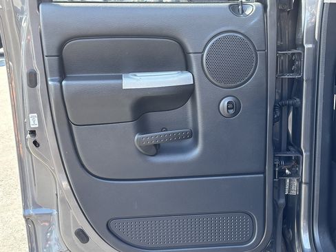 Used 2004 Dodge Ram 1500 Truck SLT w/ Security Group w/ Alarm AWD/4WD image 29