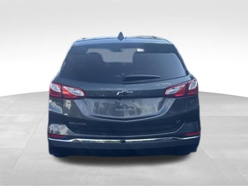 Used 2019 Chevrolet Equinox LT FWD image 3