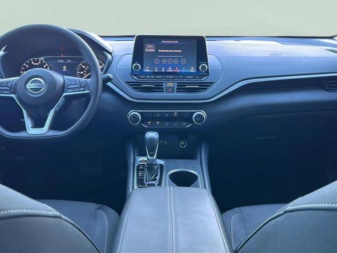 Used 2022 Nissan Altima 2.5 SV image 26