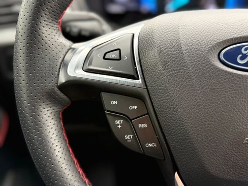 Used 2024 Ford Edge ST-Line image 20