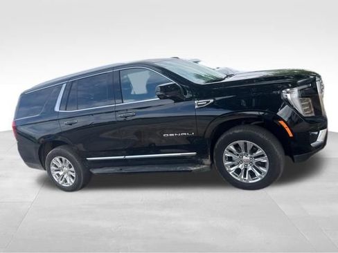 Used 2026 GMC Yukon Denali w/ Advanced Technology Package AWD/4WD image 6