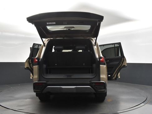 Used 2025 Lexus LX 700h Overtrail image 54