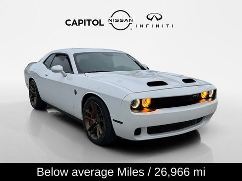 Used 2023 Dodge Challenger SRT Hellcat image 3
