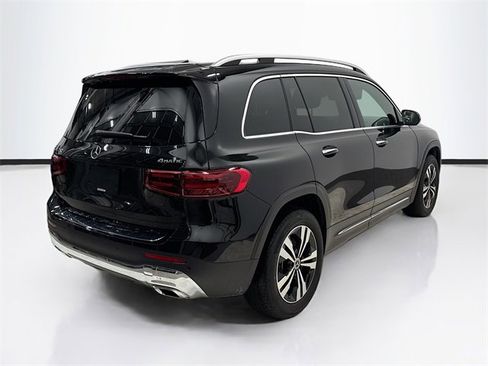 Certified 2025 Mercedes-Benz GLB 250 4MATIC image 5