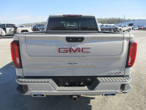 New 2026 GMC Sierra 1500 AT4 w/ AT4 Premium Package AWD/4WD image 6