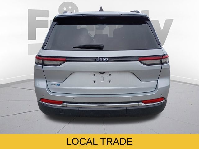 Used 2022 Jeep Grand Cherokee Limited 4xe w/ Luxury Tech Group II AWD/4WD image 6