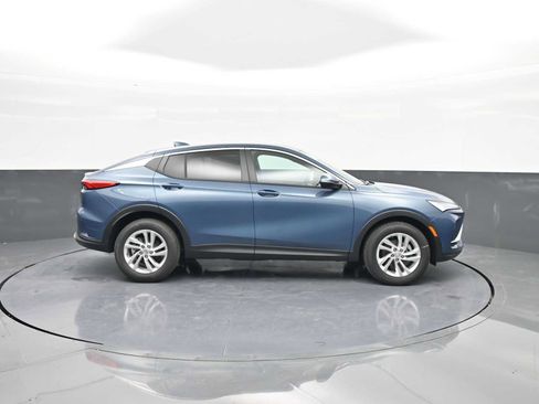 New 2025 Buick Envista Preferred w/ Convenience I Package image 9