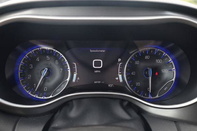 Certified 2024 Chrysler Pacifica Touring-L FWD image 22