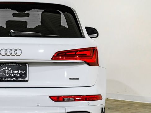 Used 2021 Audi Q5 Prestige w/ Prestige Package image 47