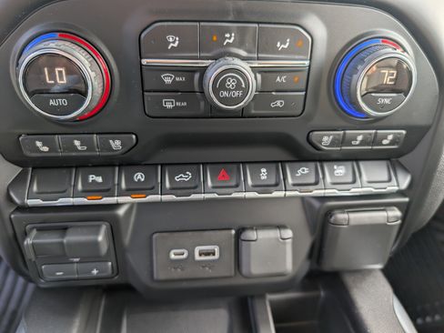 Used 2019 Chevrolet Silverado 1500 LTZ w/ LTZ Plus Package image 20