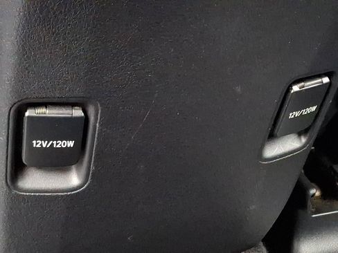 Used 2016 Toyota 4Runner Limited image 11