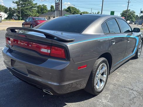 Used 2013 Dodge Charger SXT Plus image 4