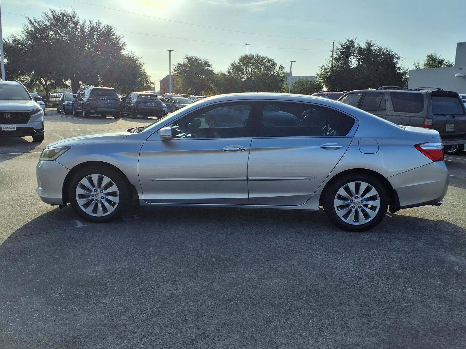 Used 2014 Honda Accord EX-L image 8