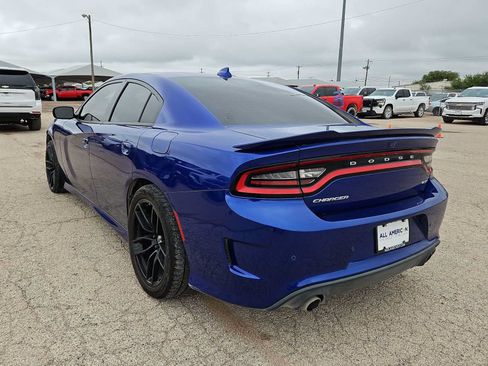 Used 2022 Dodge Charger GT RWD image 6