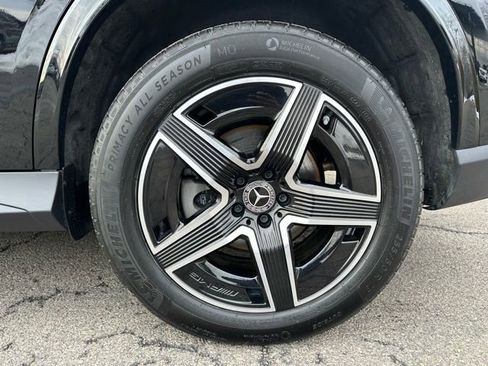 Certified 2025 Mercedes-Benz GLC 300 4MATIC image 9