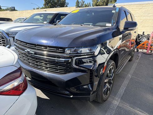Used 2021 Chevrolet Tahoe RST AWD/4WD image 3