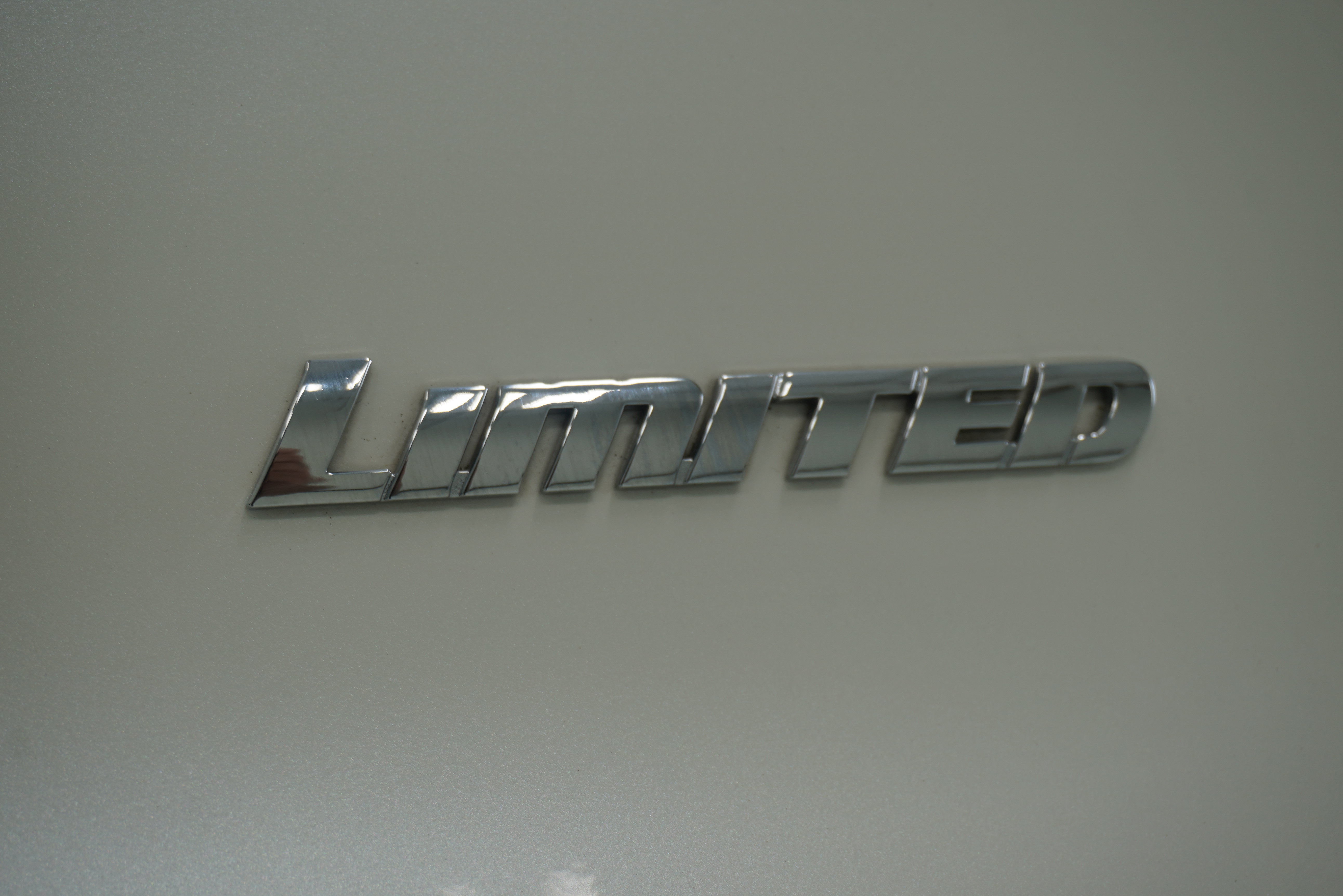 Used 2021 Toyota 4Runner Limited RWD image 8