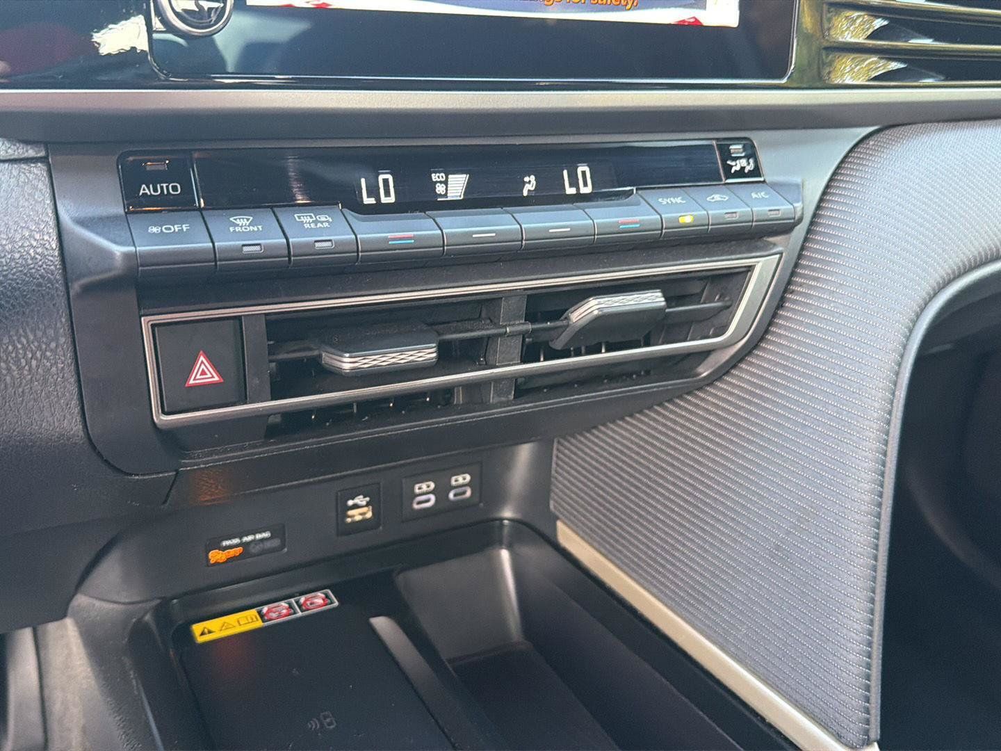 Certified 2025 Toyota Camry SE FWD image 26