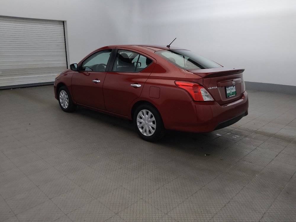 Used 2019 Nissan Versa SV FWD image 3