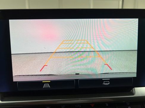 Used 2023 Chevrolet Silverado 1500 LT Trail Boss image 35