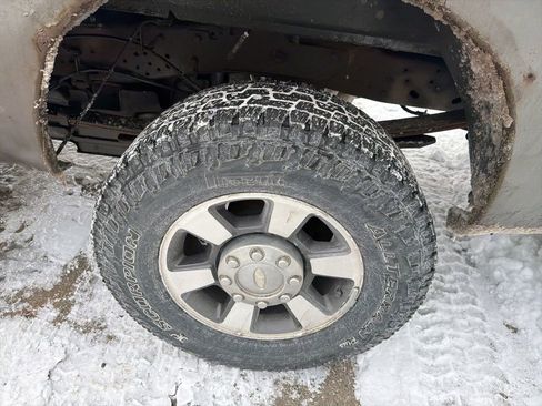 Used 2012 Ford F250 Lariat image 19