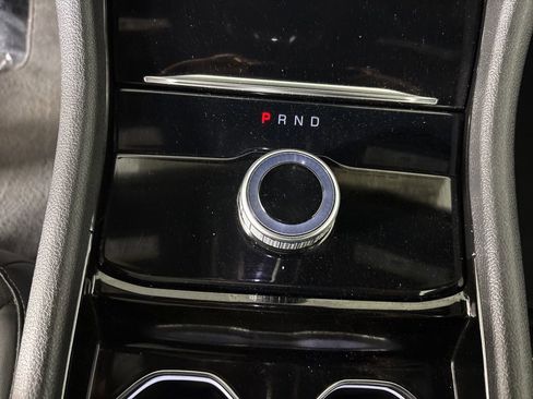 Used 2023 Jeep Grand Cherokee L Laredo image 19